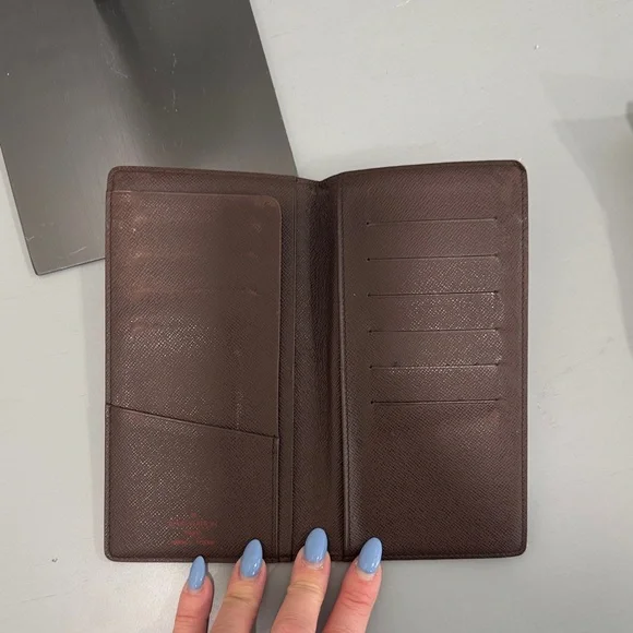 Louis Vuitton damier ebene Wallet - Picture 3 of 4